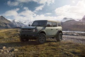 2021 Ford Bronco in Front of Mountains in Cactus Gray