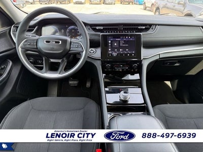 2023 Jeep Grand Cherokee L Laredo