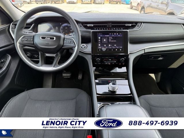 2023 Jeep Grand Cherokee L Laredo