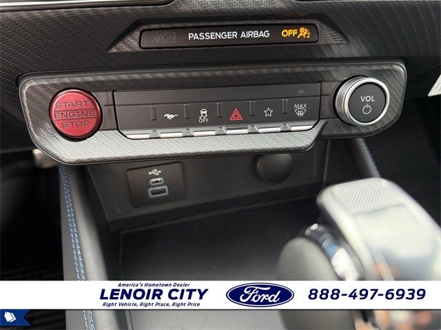 2026 Ford Mustang Dark Horse