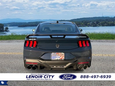 2025 Ford Mustang Dark Horse