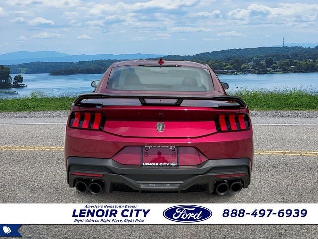 2026 Ford Mustang Dark Horse