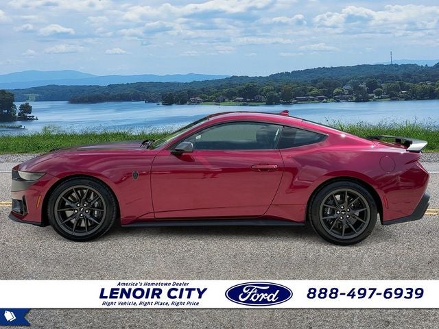 2026 Ford Mustang Dark Horse