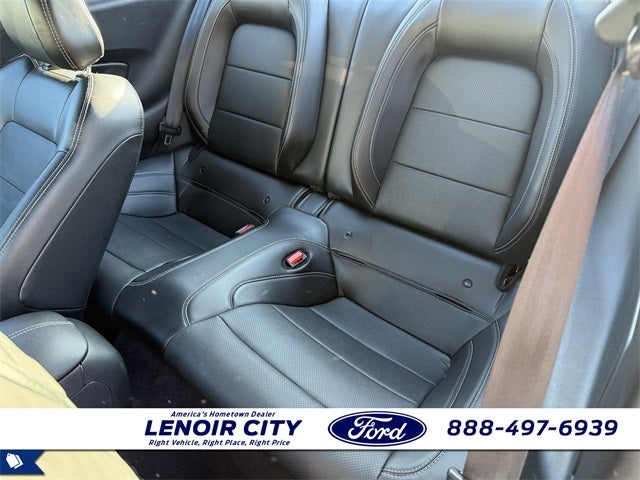 2022 Ford Mustang EcoBoost Premium