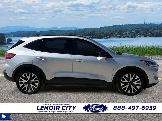 Used 2020 Ford Escape SE with VIN 1FMCU0BZ1LUC49851 for sale in Lenoir City, TN