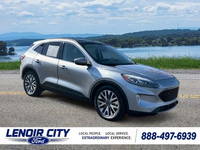 2022 Ford Escape Hybrid Titanium