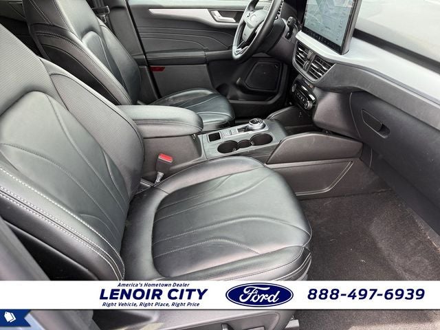 2025 Ford Escape Plug-In Hybrid Base