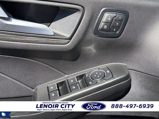 2025 Ford Escape Plug-In Hybrid Base