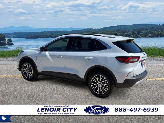 2025 Ford Escape Plug-In Hybrid Base