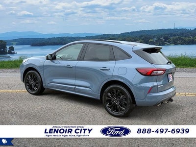 2026 Ford Escape ST-Line Elite