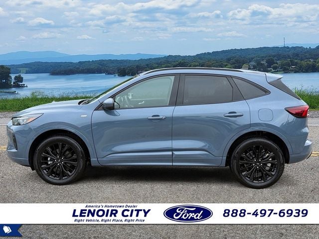 2026 Ford Escape ST-Line Elite
