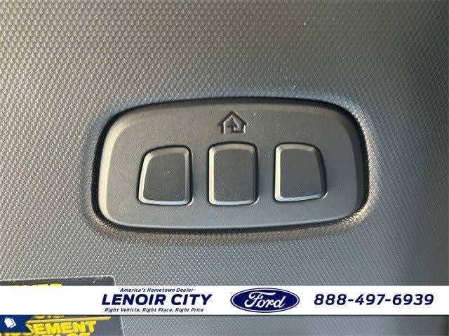 2025 Ford Escape Hybrid ST-Line Elite