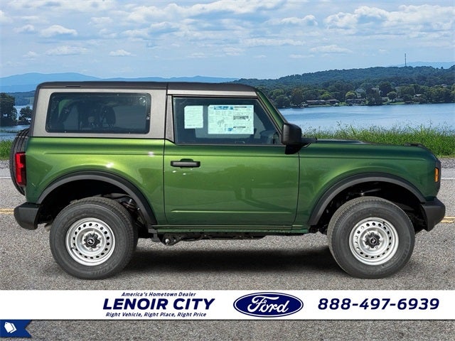 2025 Ford Bronco Base