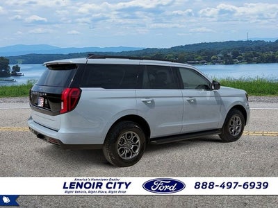 2025 Ford Expedition Active