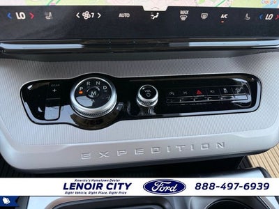 2027 Ford Expedition Active