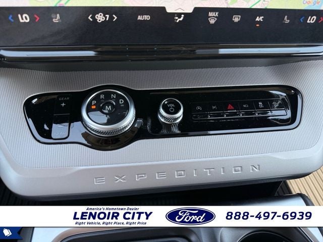 2027 Ford Expedition Active