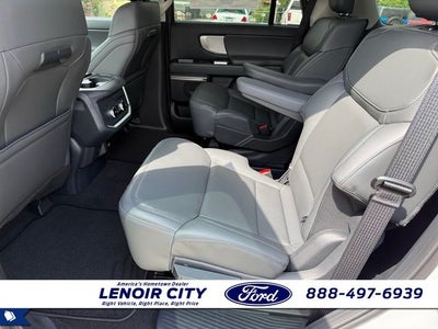 2027 Ford Expedition Active