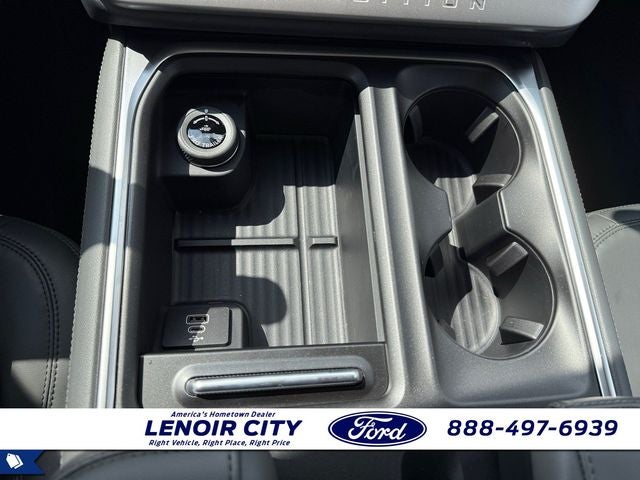 2027 Ford Expedition Active