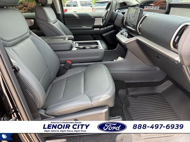 2027 Ford Expedition Active