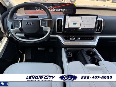 2025 Ford Expedition Platinum