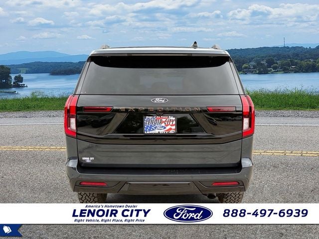 2025 Ford Expedition Tremor
