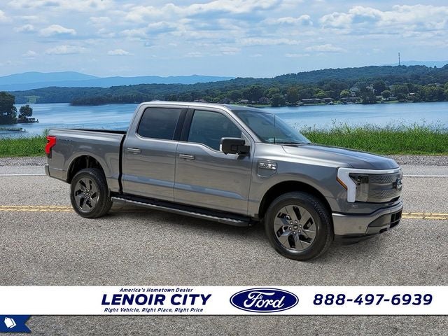 2022 Ford F-150 Lightning XLT