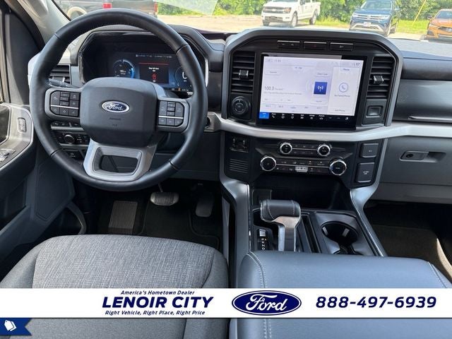 2022 Ford F-150 Lightning XLT