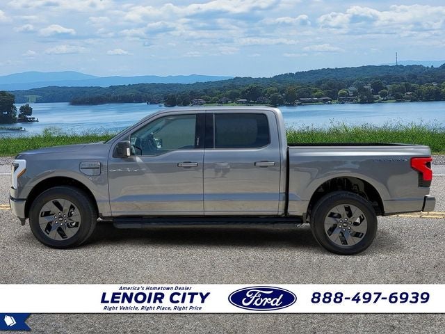 2022 Ford F-150 Lightning XLT