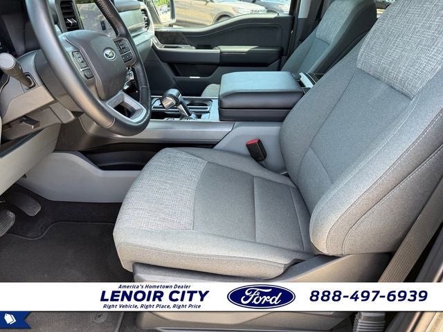 2022 Ford F-150 Lightning XLT