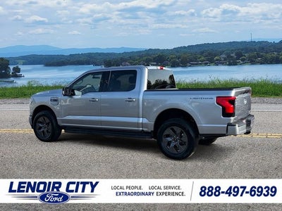 2025 Ford F-150 Lightning Flash