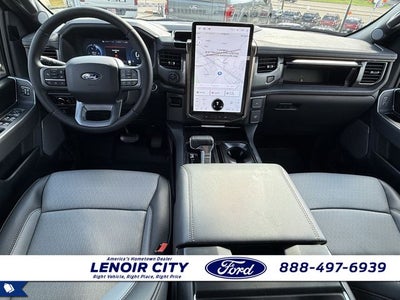 2025 Ford F-150 Lightning Lariat