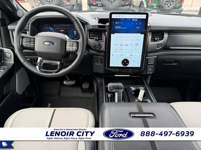 2025 Ford F-150 Lightning Platinum