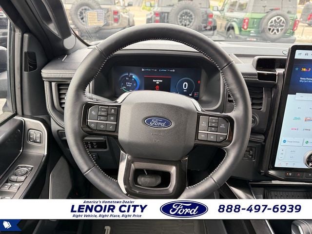 2025 Ford F-150 Lightning Platinum