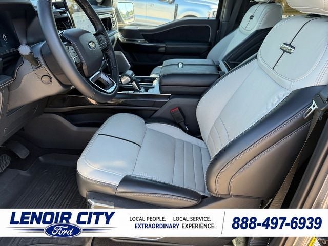 2025 Ford F-150 Lightning Platinum