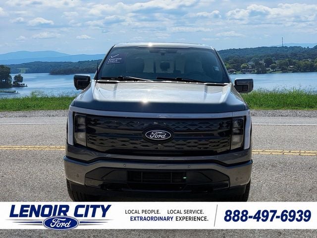 2025 Ford F-150 Lightning Platinum