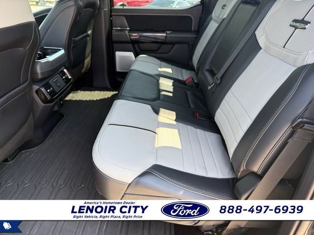 2025 Ford F-150 Lightning Platinum