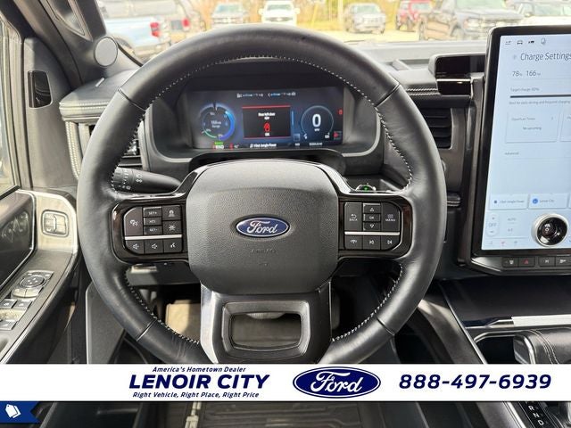 2025 Ford F-150 Lightning Platinum