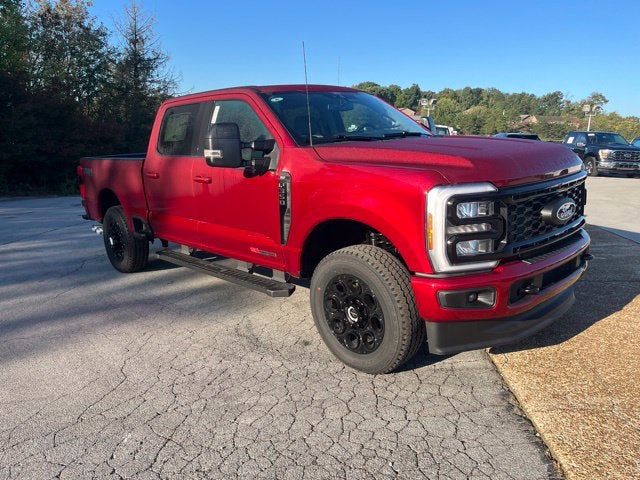 2027 Ford F-350SD XLT