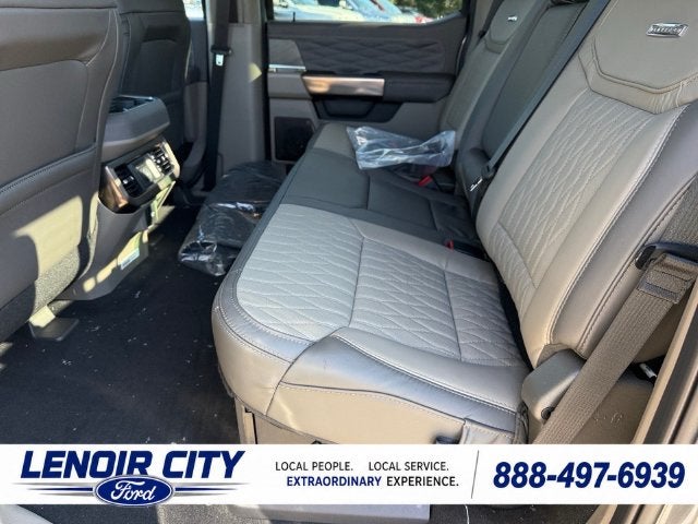2027 Ford F-350SD Platinum DRW