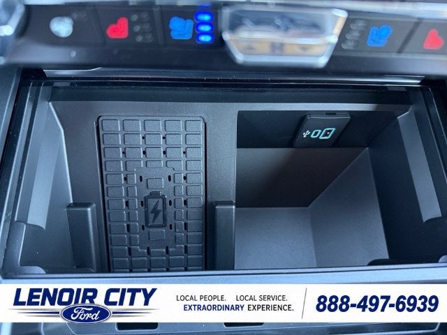 2027 Ford F-350SD Platinum DRW