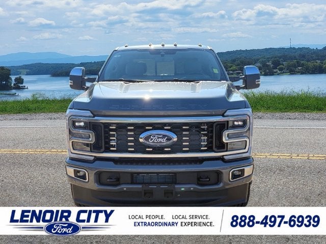 2027 Ford F-350SD Platinum DRW