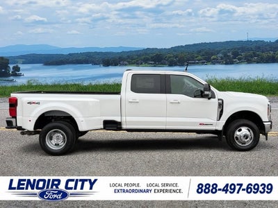 2027 Ford F-350SD Lariat DRW