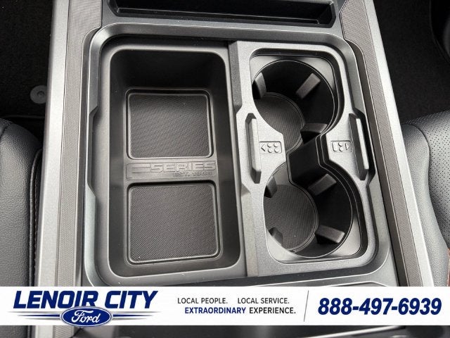 2027 Ford F-350SD Lariat DRW