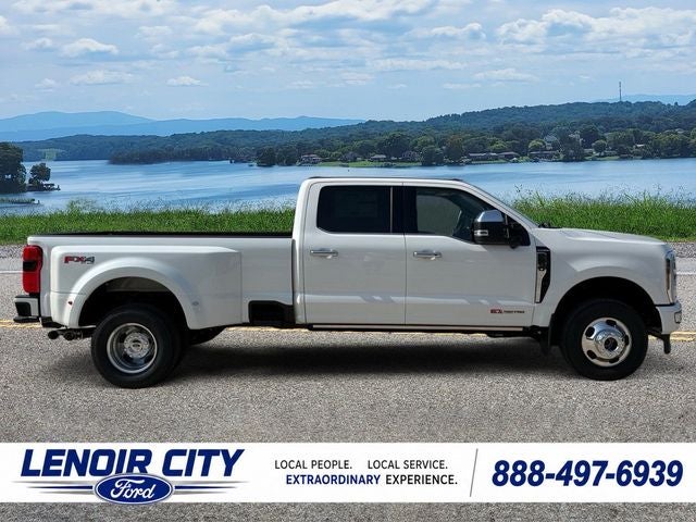 2026 Ford F-350SD Platinum DRW