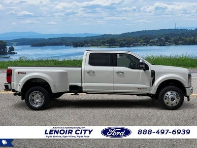 2026 Ford F-450SD Platinum DRW