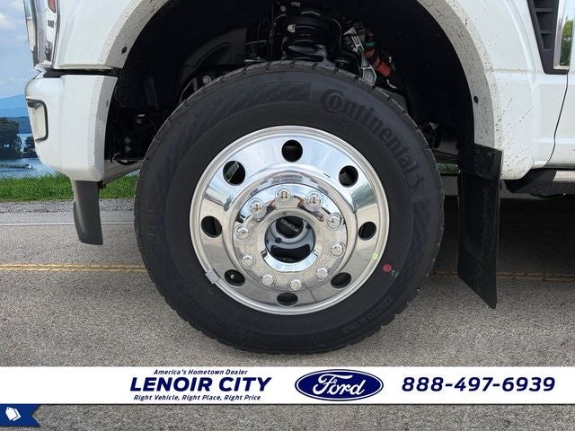 2026 Ford F-450SD Platinum DRW