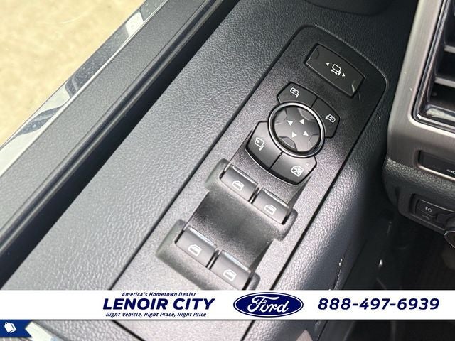 2022 Ford F-450SD Platinum DRW