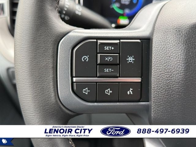 2023 Ford F-150 Lightning XLT