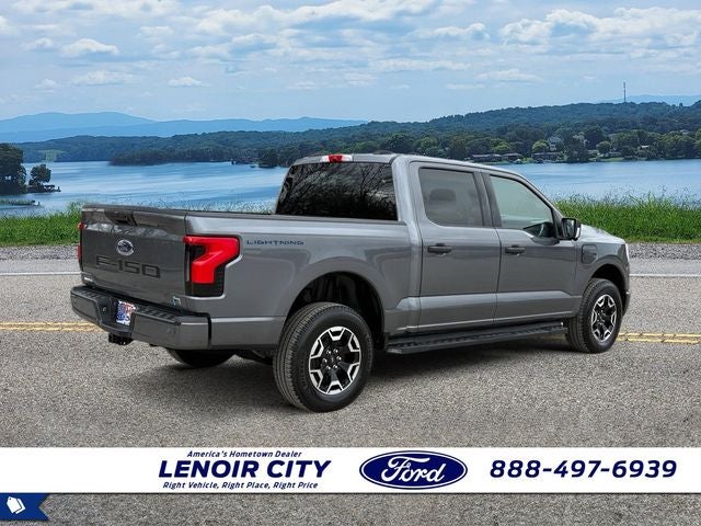 2023 Ford F-150 Lightning XLT