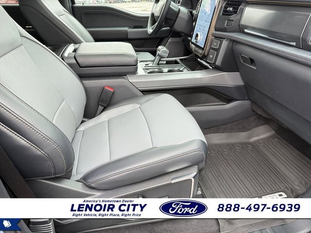 2023 Ford F-150 Lightning Lariat